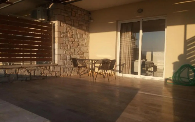 Nereids Apartments-Erato