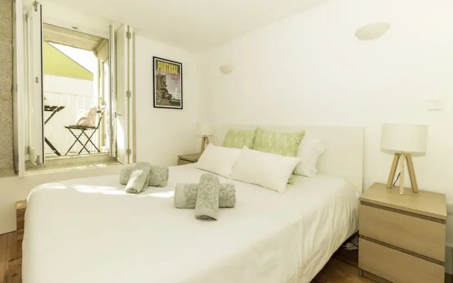 Guest  H4U Bonjardim Garden