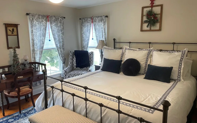 The Farmhouse Bed and Breakfast