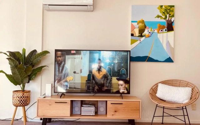 Oceanside Apartment