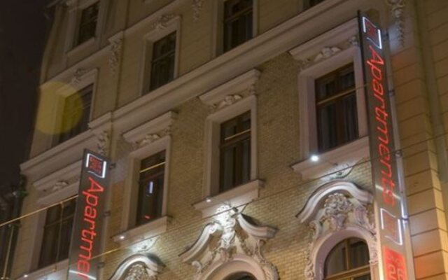Отель Aparthotel Pergamin Польша, Краков - 4 отзыва об отеле, цены и фото номеров - забронировать отель Aparthotel Pergamin онлайн вид на фасад
