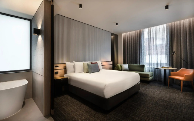 Hotel Causeway