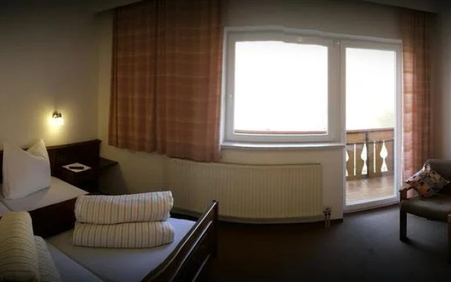 Hotel Pension Zirbenhof