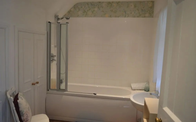 Birk House Bed & Breakfast