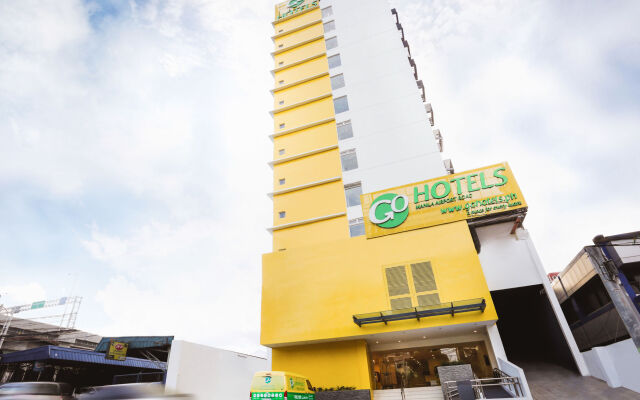 Отель Go Hotels Manila Airport Road вид на фасад
