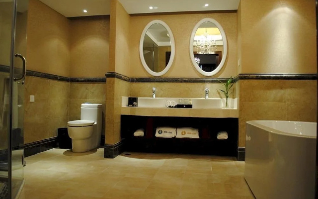 Jingcheng International Business Hotel - Lhasa