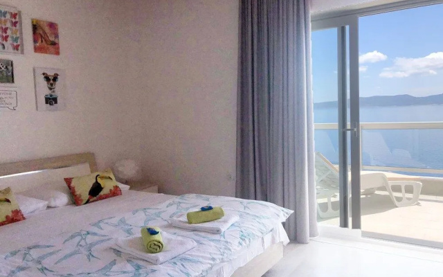 Abuelas Beach House