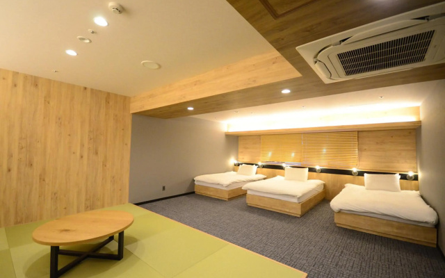 First Cabin Midousuji - Namba