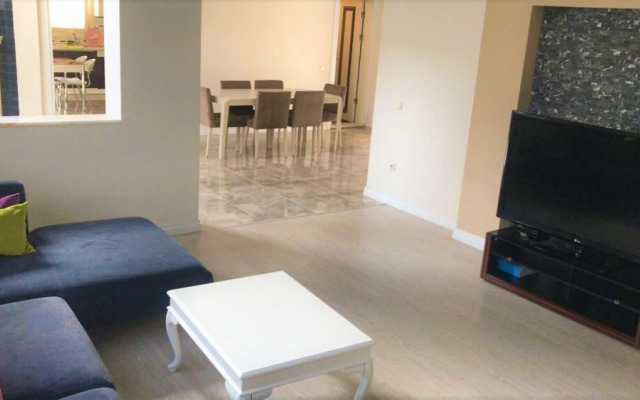 King Villa