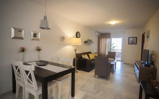 Sur Suites Royal Park