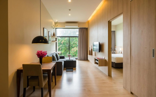 The Residence on Thonglor by UHG