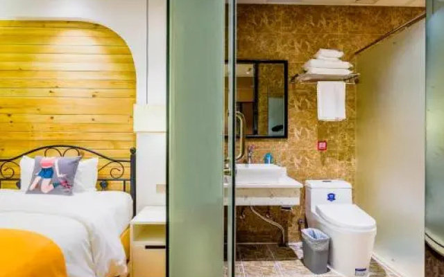 π Hotels (Nanjing Dafang Lane)
