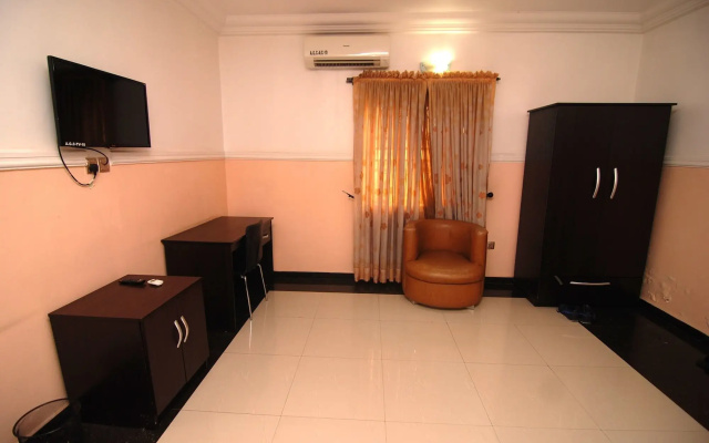 AGC Hotel
