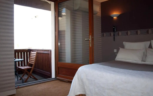 Hôtel Monhotel