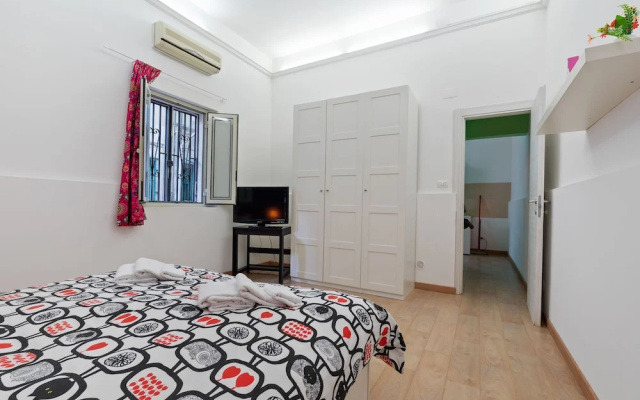 Elegant Holiday Home in Catania With Terrace
