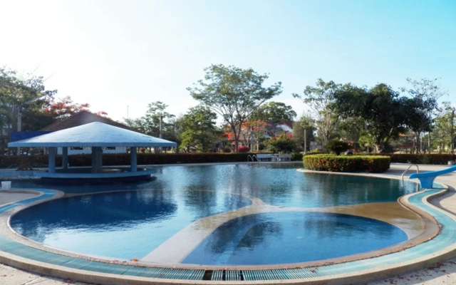 Cha-Am Royal Beach Hotel