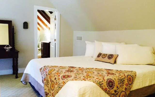 Clermont Bluffs B&B