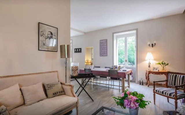 Maison de charme 1930 proche Lyon