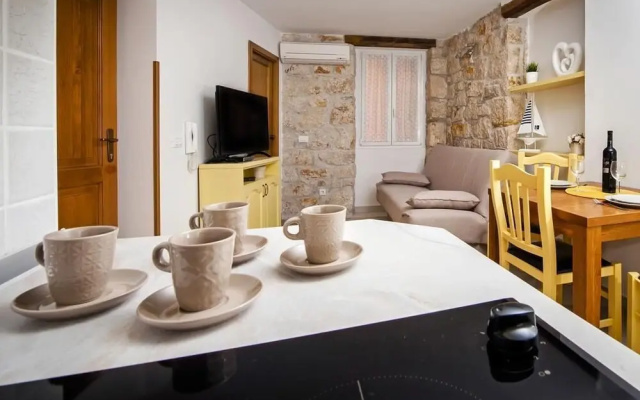 Apartments Casa Flores