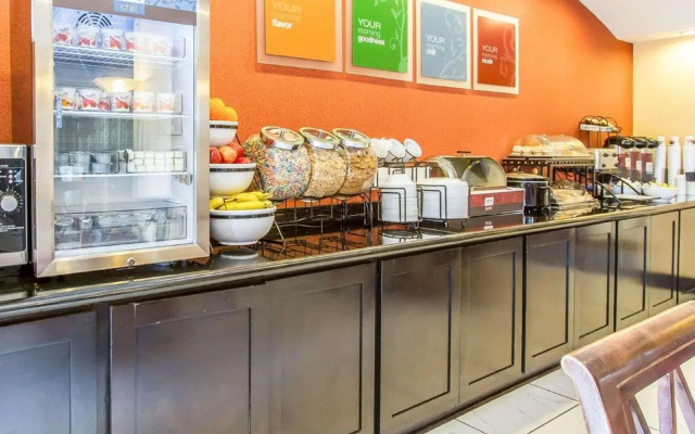Comfort Inn & Suites Atoka