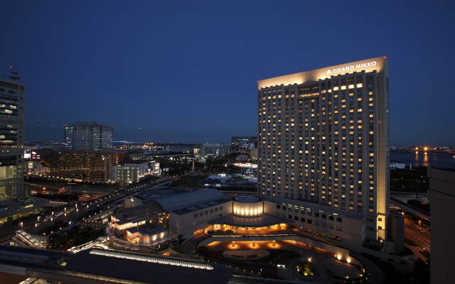 hotelImage