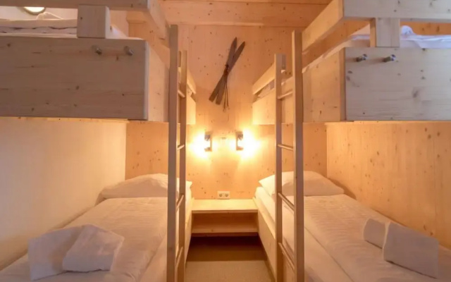 Modern Chalet With Infrared Sauna