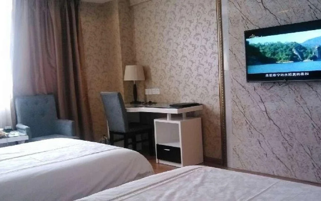 Jinyi Hotel