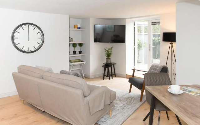 The Burrow by Harrogate Serviced Apartments