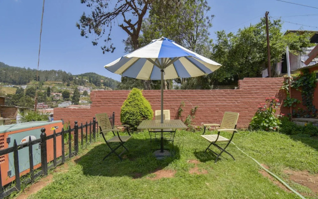 FabHotel Wenlock Homes