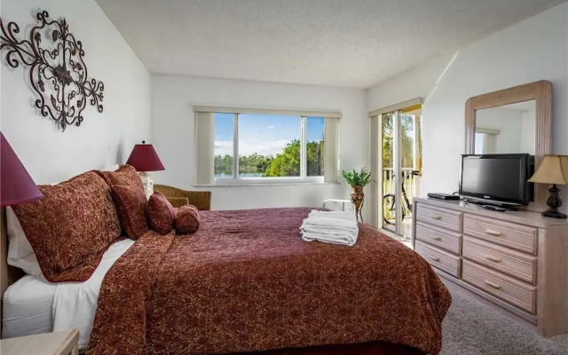 Sand Caper 103 - Two Bedroom Condo