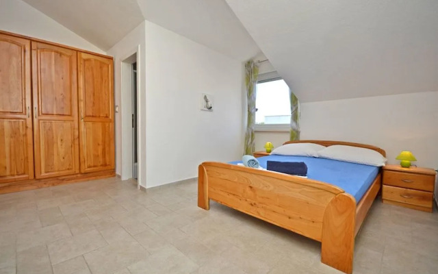 Apartments Mara