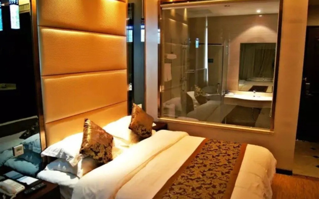 Qingdao Aegean Regalia Vacation Hotel