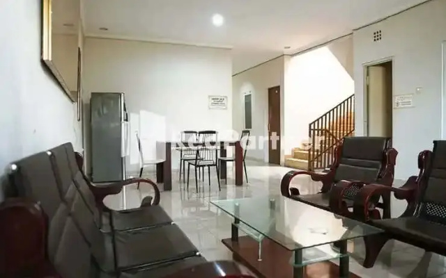 RedDoorz @ Victory Homestay Karawaci