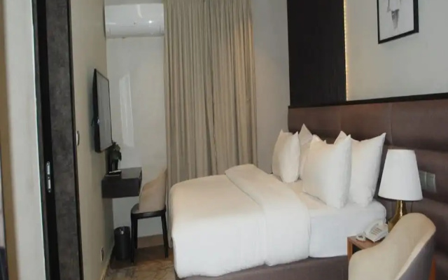 Iris Hotel Maitama