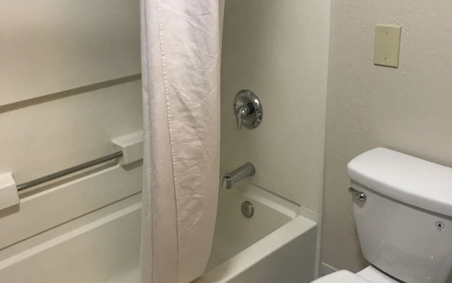 Quality Inn Denver Westminster