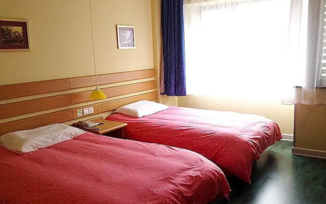 Homeinn · neo (Shanghai Nicheng Lingang Equipment Industrial Zone)