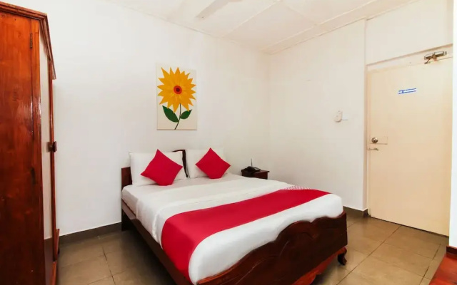 OYO 228 Sea View Apartment