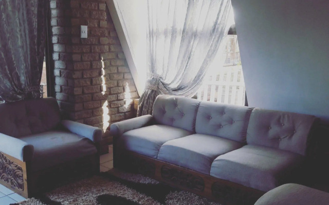 Tsumeb Backpackers & Safari