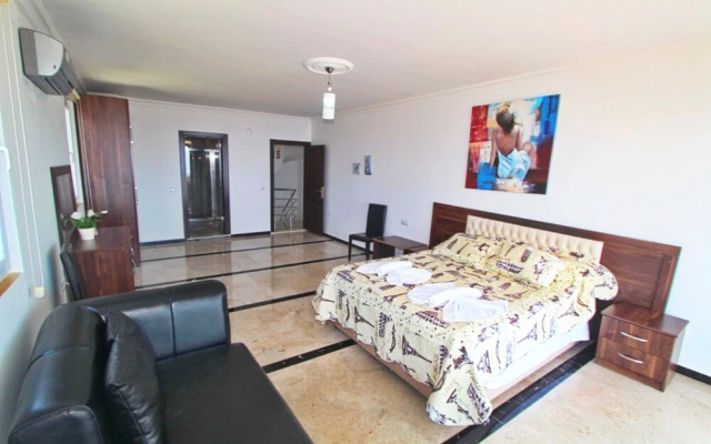 Villa Sea View by Villa Buketi