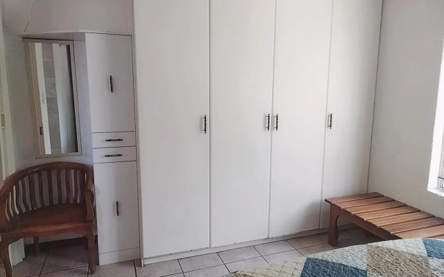 A Homely 2-bed Apartment in West Acres