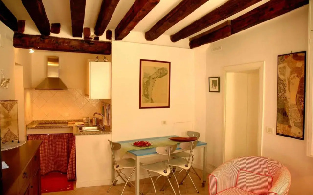 1410 Castello