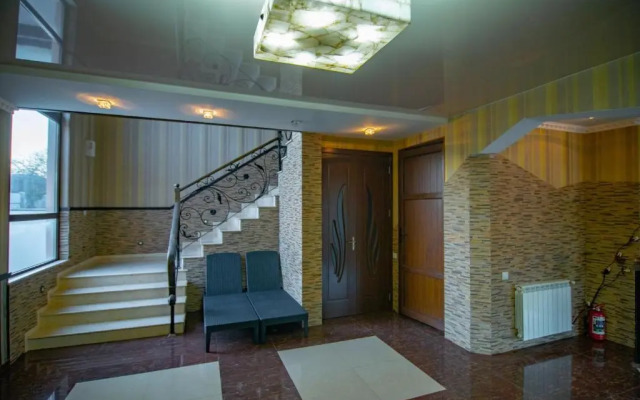 URINN Tsinandali