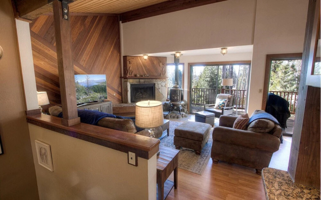 Fairway Lodge by Lake Tahoe Accommodations