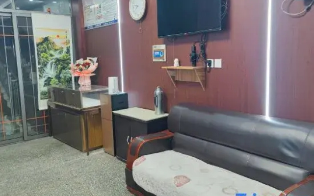 Linyi Chunlin Hotel