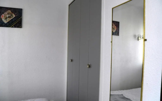 Appartement Sète, 1 Pièce, 4 Personnes - Fr-1-338-11