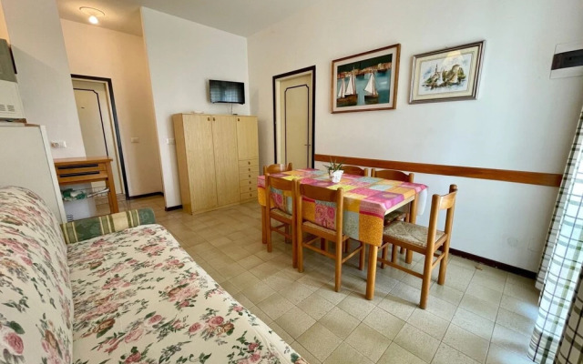 Homely Apartment With Shared Pool