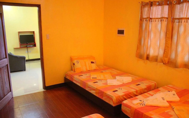 Cocomango's Resort
