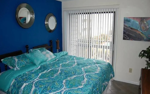 Pelican's Landing 132 - 3 Br Condo