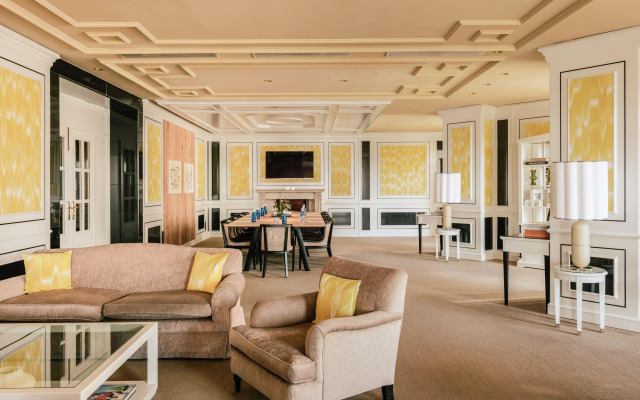 Отель Victoria Gran Meliá