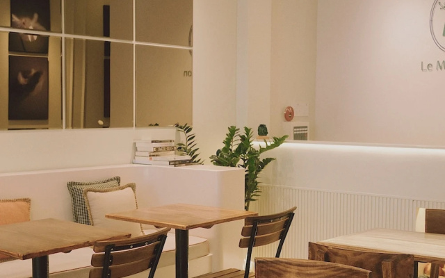 Le Macaron Boutique Hotel